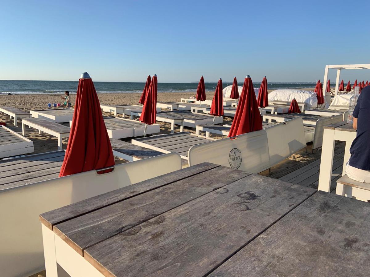 Grand Rez De Jardin-Terrasse Avec Vue Sur La Mer - 2 Chambres Блонвиль-сюр-Мер Экстерьер фото